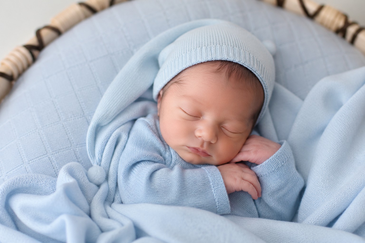 Remédio natural para cólica de bebê ajuda no alívio das dores 