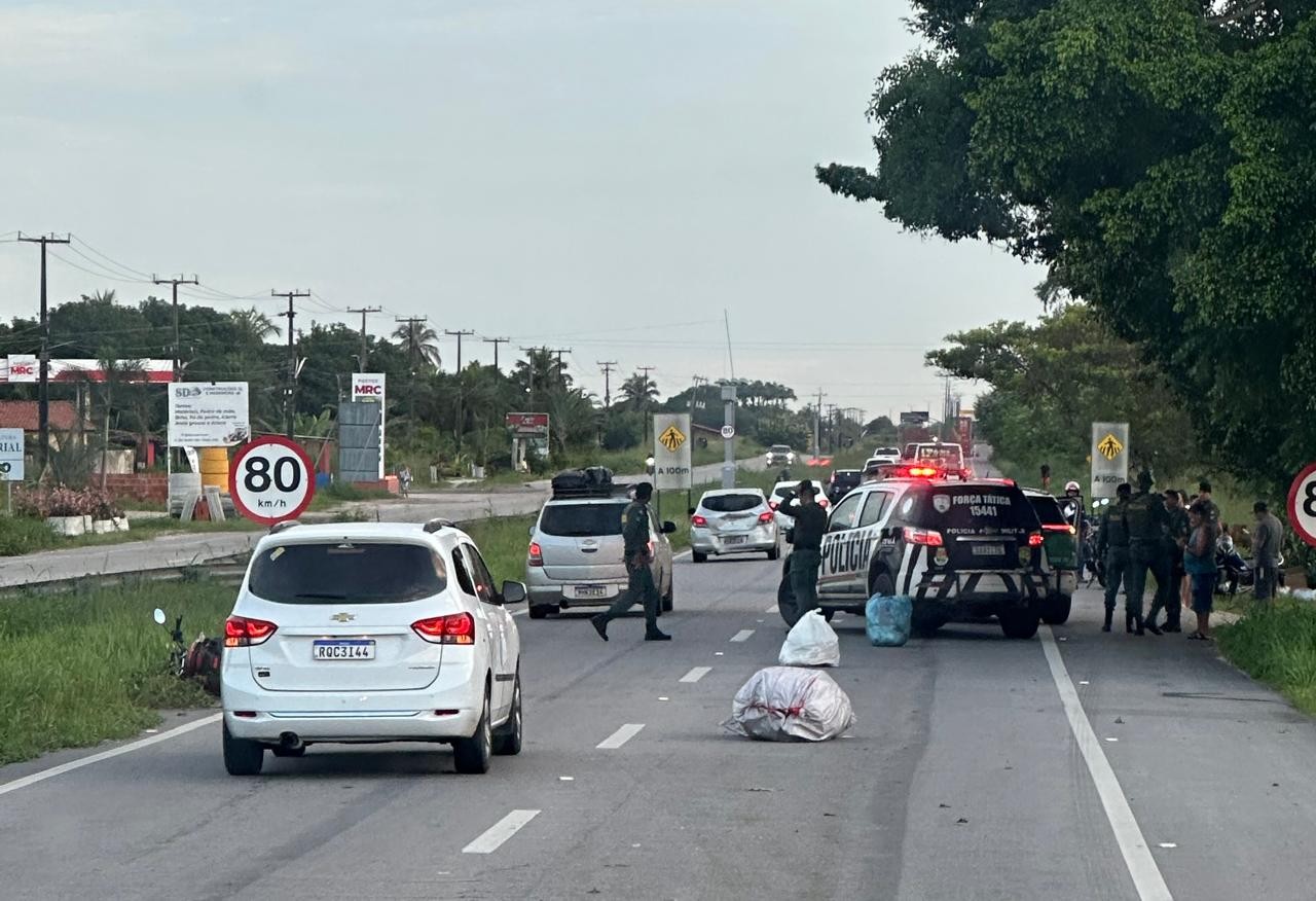 Policial morre após bater contra animal na estrada e ser atingido por carro na Grande Fortaleza