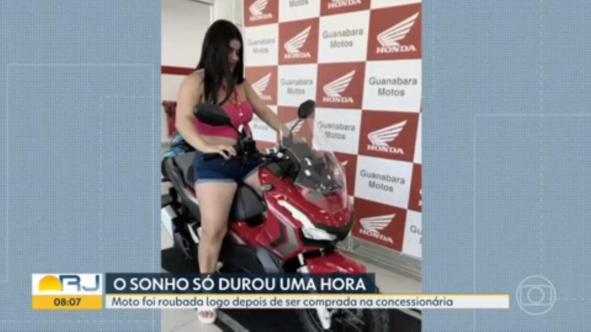 Irmãs saem com moto 0 km de concessionária e são roubadas 10 minutos depois