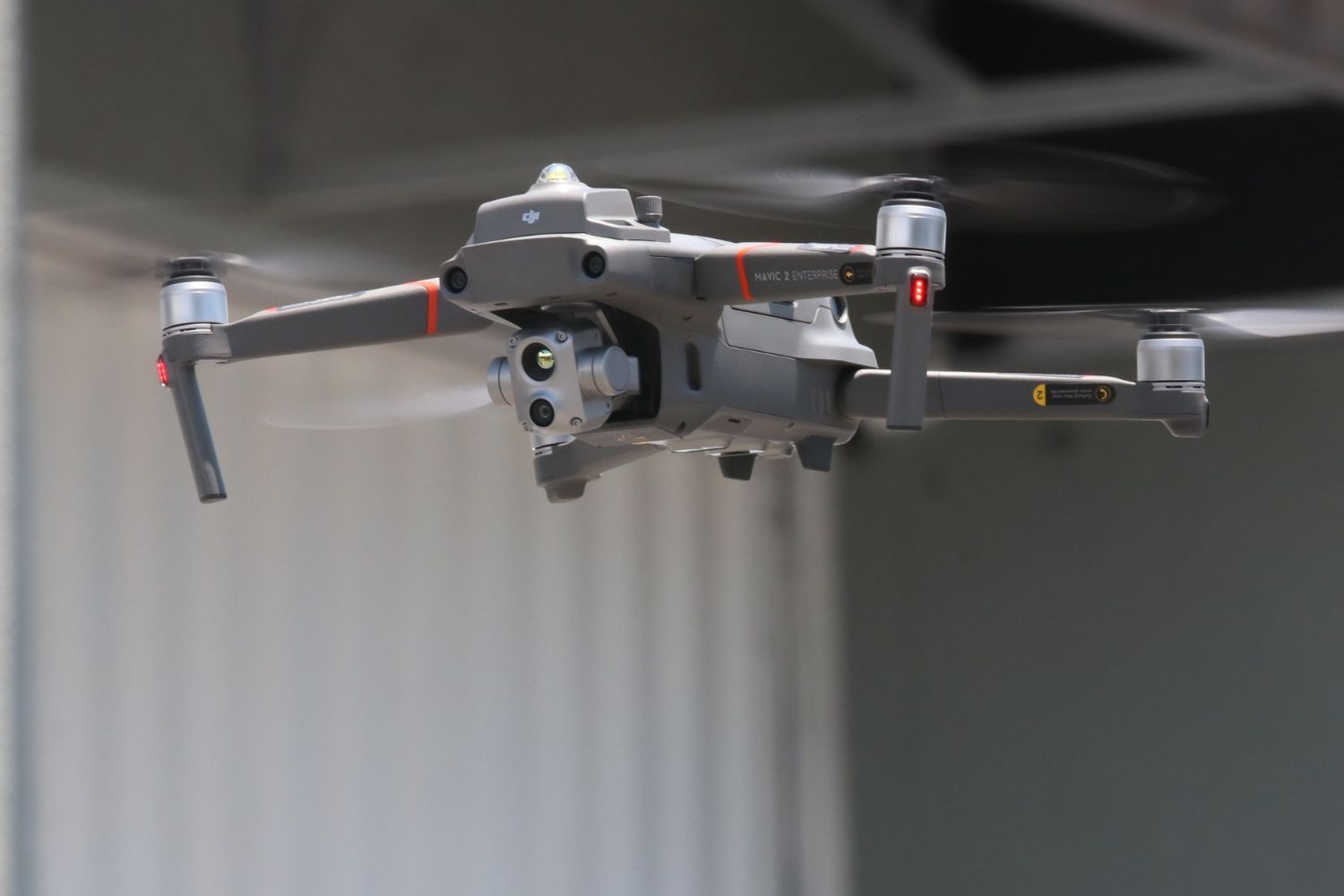 Presidente da Nicarágua proíbe drones e dá prazo para entregar equipamentos