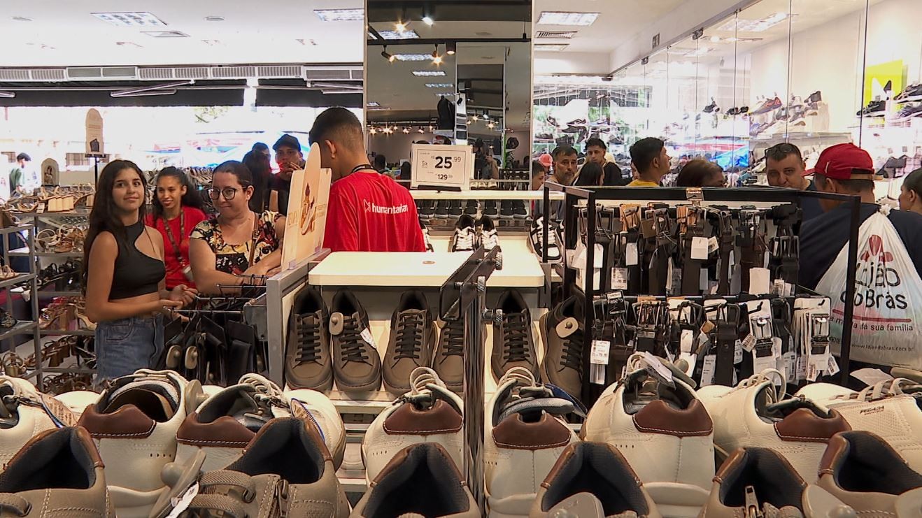 Veja o horário do comércio e dos shoppings na véspera de Natal em Ribeirão Preto