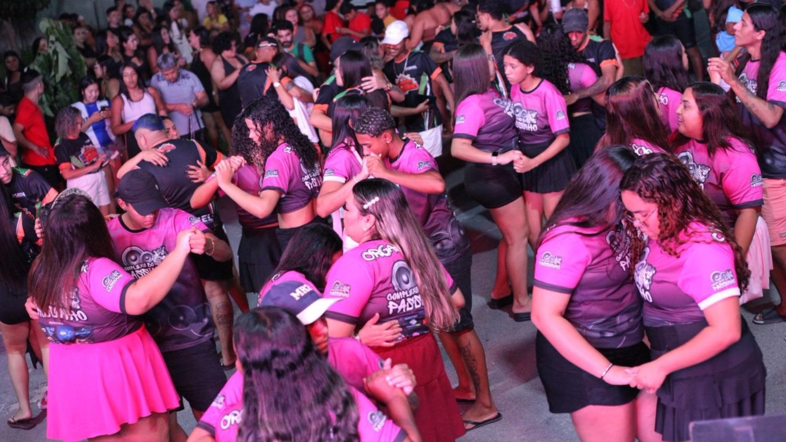 Forró de favela: como dança deixou as periferias de Fortaleza e passou a ocupar novos espaços