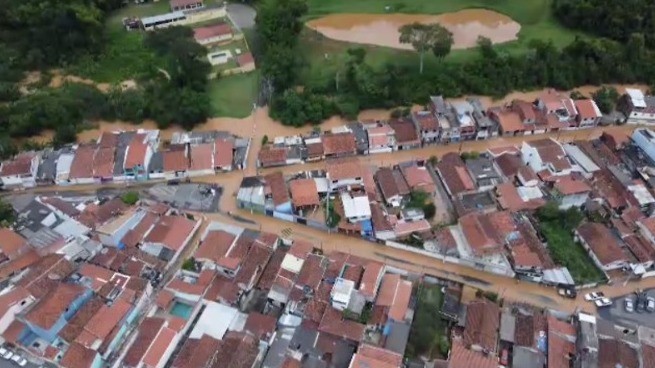 Prefeitura de Guaratinguetá decreta situação de emergência devido aos estragos causados pelo temporal