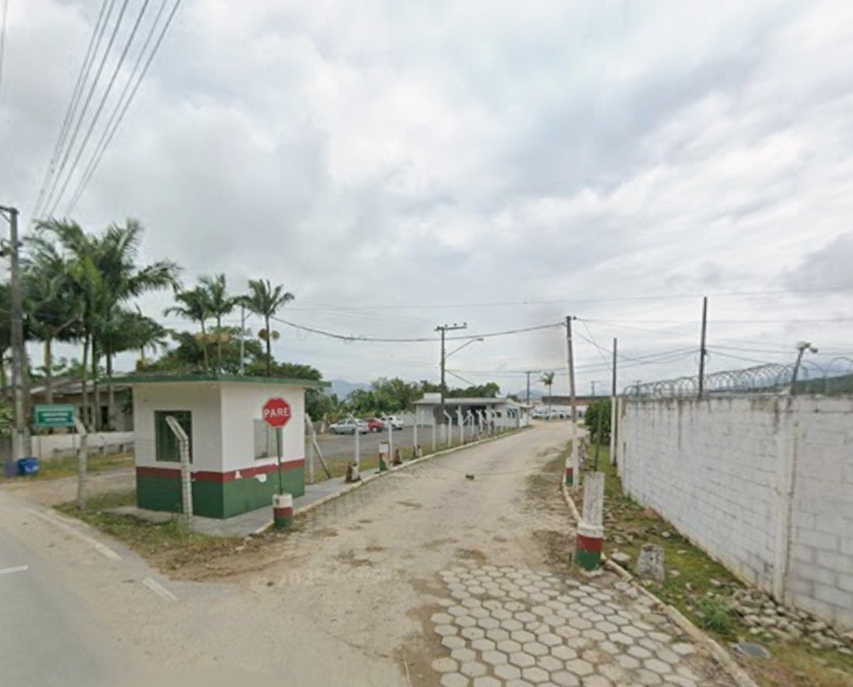 Presídio com 100% de superlotação é interditado pela Justiça em SC