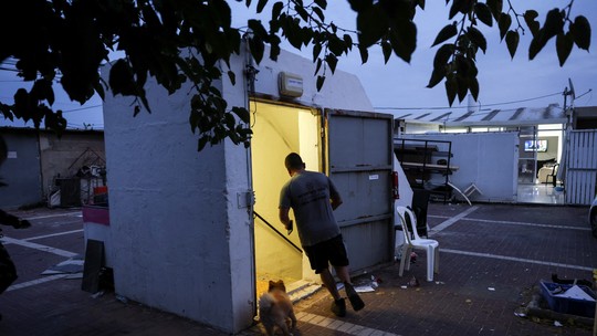 Bunkers protegem população de Israel contra ataques do Irã; entenda como eles funcionam