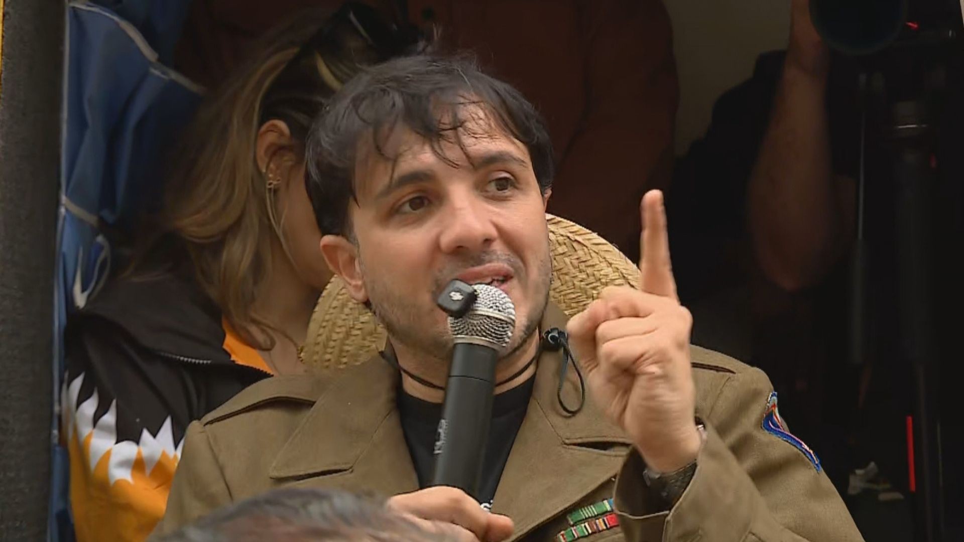 Renan Santos defende 'militarizar o Brasil' contra o crime organizado e chama disputa presidencial de 'eleição da desistência'