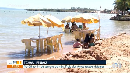 Praia das Arnos tem diversão e comidas típicas; confira