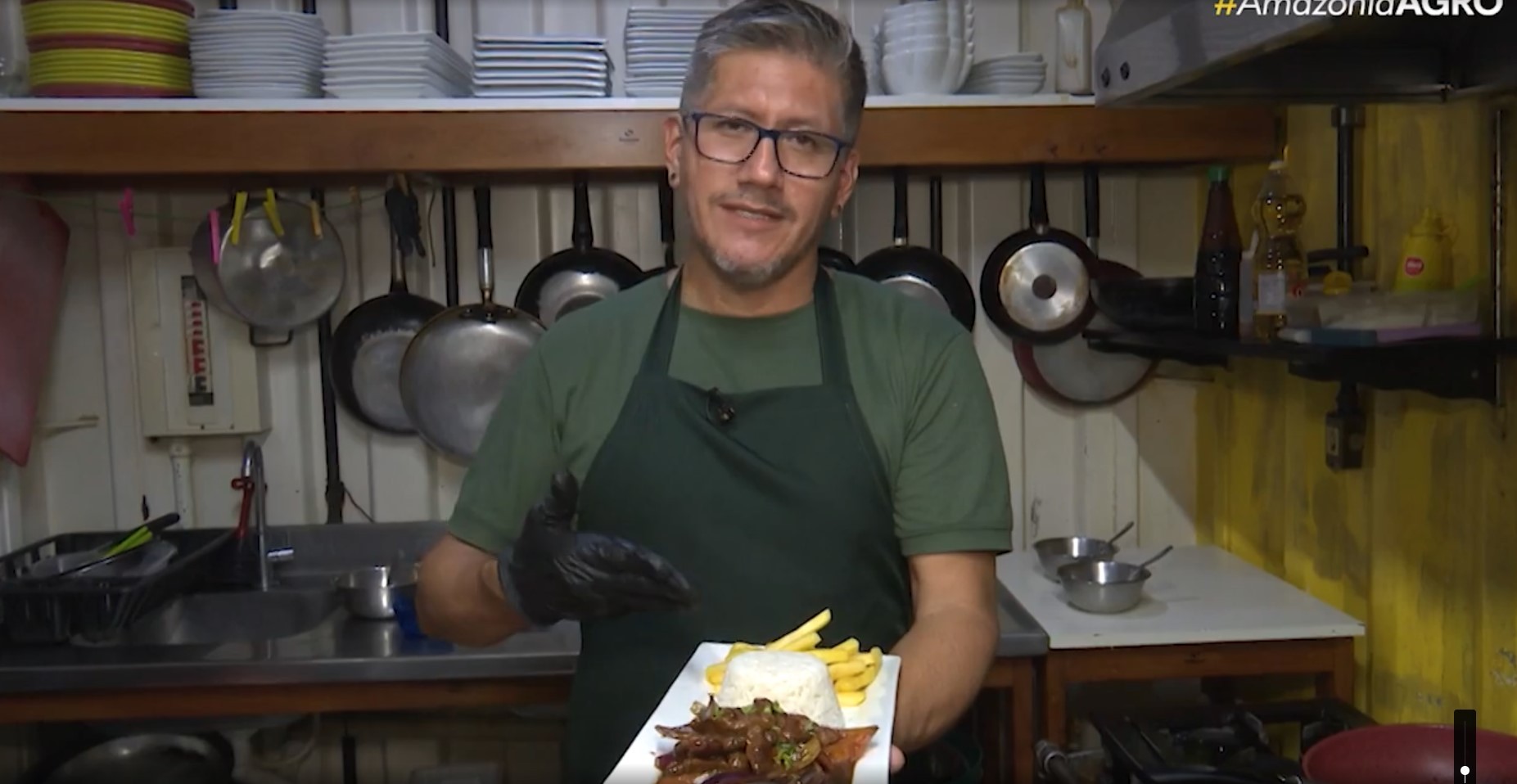 Aprenda a preparar lomo saltado, tradicional prato peruano com 'DNA' chinês que faz sucesso no Acre