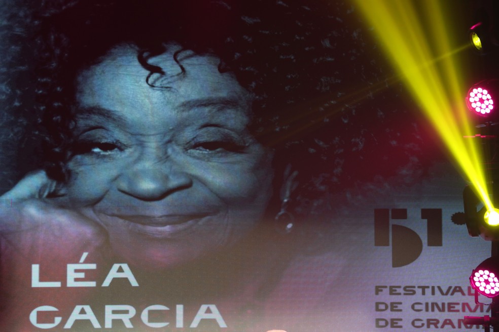 Léa Garcia seria homenageada com o Troféu Oscarito — Foto: Edison Vara/Agência Pressphoto