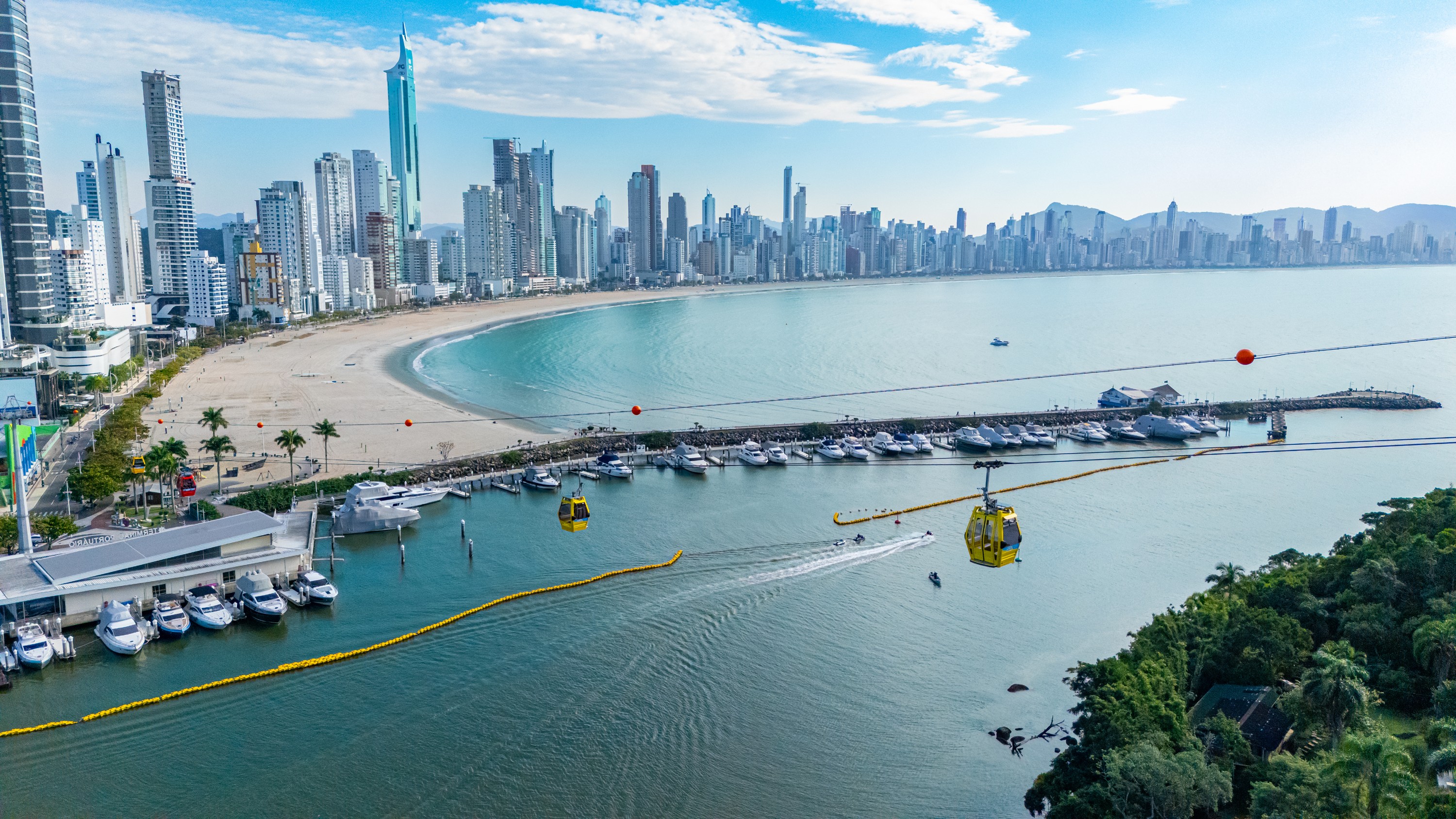 Parque Unipraias celebra aniversário com desconto exclusivo e novidades em BC