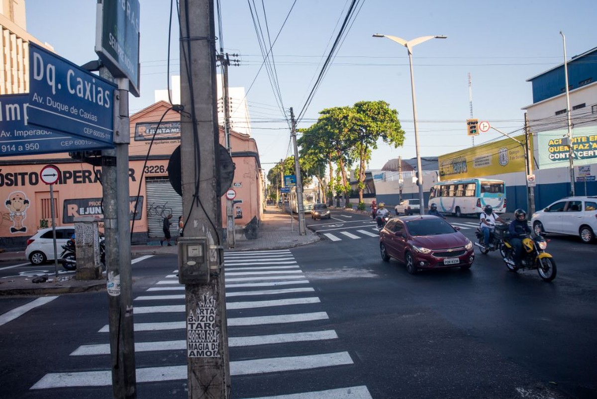 Avenida Duque de Caxias de Fortaleza tem sentido único a partir desta terça Ceará G1