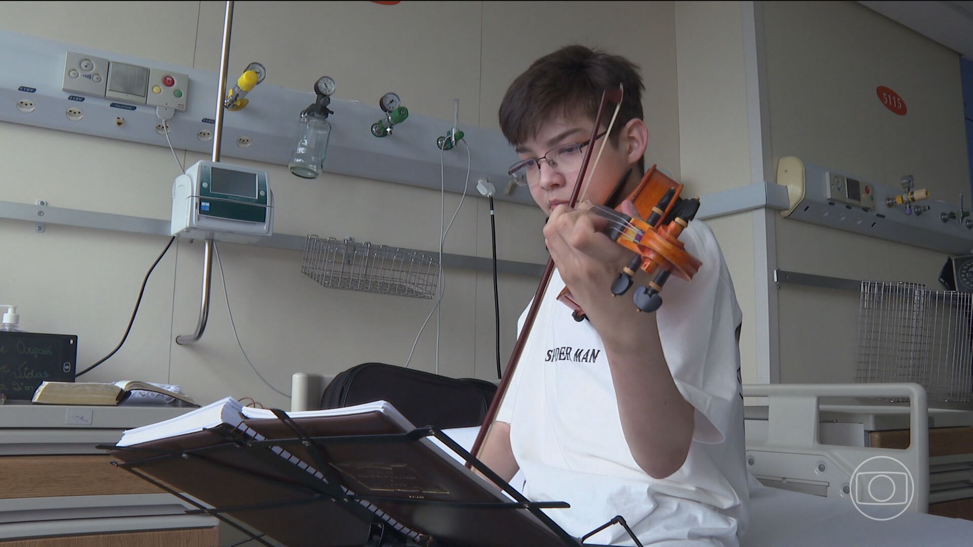 'Ato de amor e bondade': Adolescente violinista recebe transplante de coração em hospital de São Paulo 