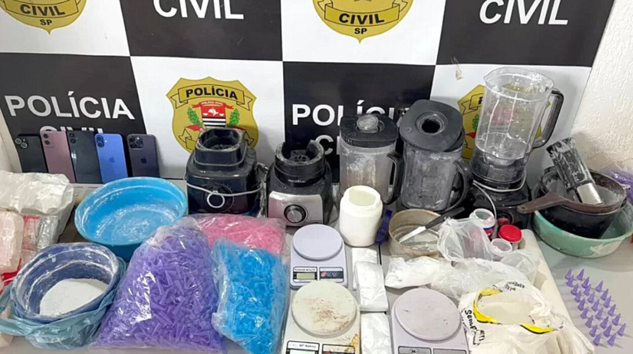 Polícia Civil fecha laboratório de cocaína e prende suspeito de assassinato no interior de SP