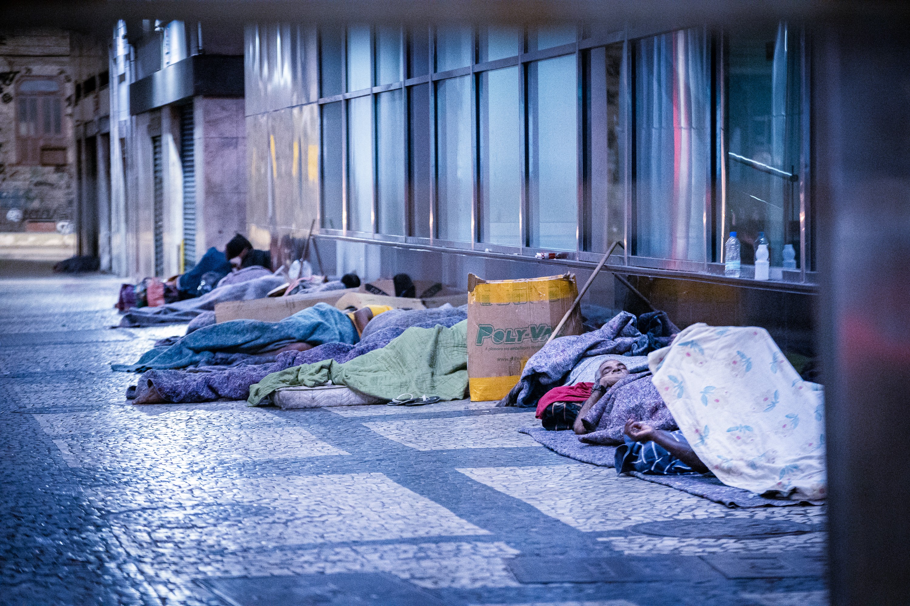 MPF lança campanha para arrecadar roupas para pessoas em situação de rua em Belém
