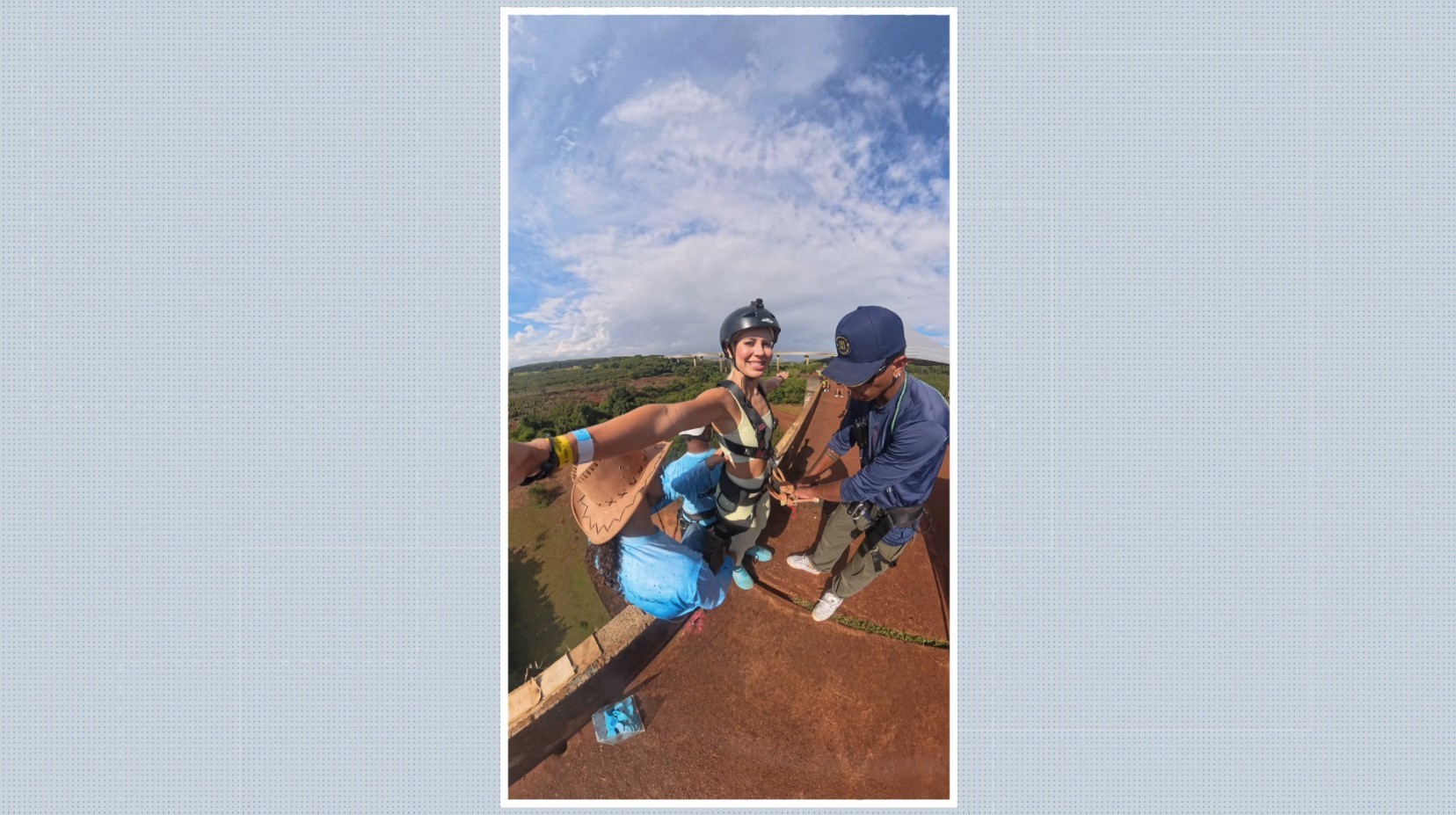 'Não tinha pessoa fixa para colocar o equipamento', diz biomédica que pulou de rope jump com equipe que lançou estudante sem corda