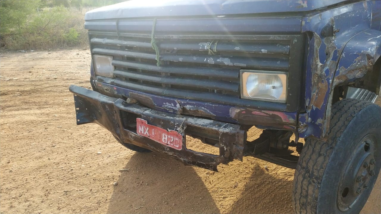 CNH irregular, falta de placa e licenciamento vencido: caminhão com mais de 15 irregularidades é apreendido na BR-304, no RN