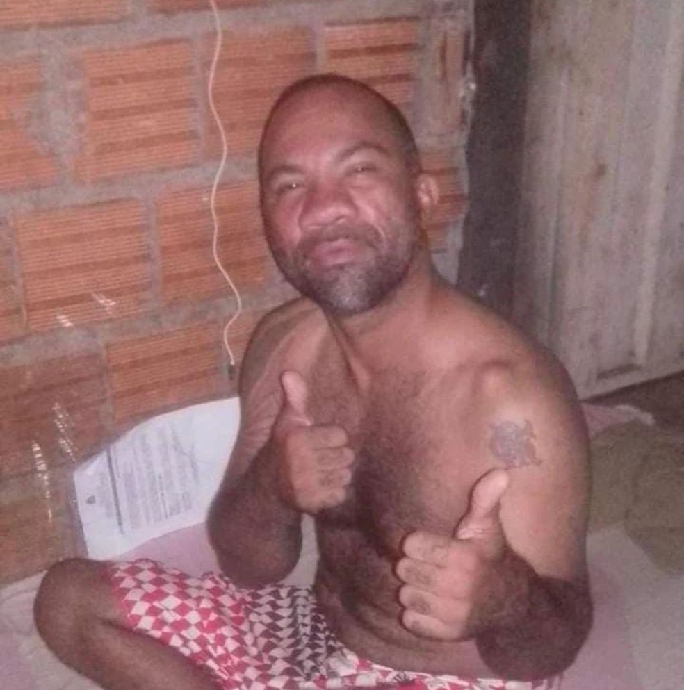 Homem com tornozeleira eletrônica é morto a tiros na porta de um bar em Imperatriz — Foto: Divulgação