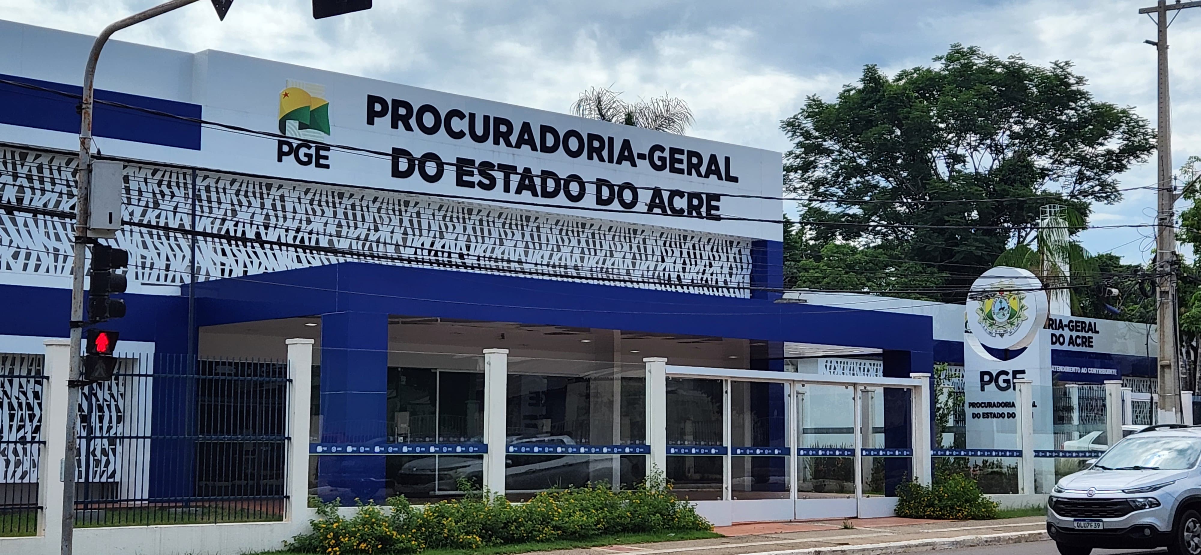 Concurso público abre 10 vagas para procurador do Estado do Acre; confira edital