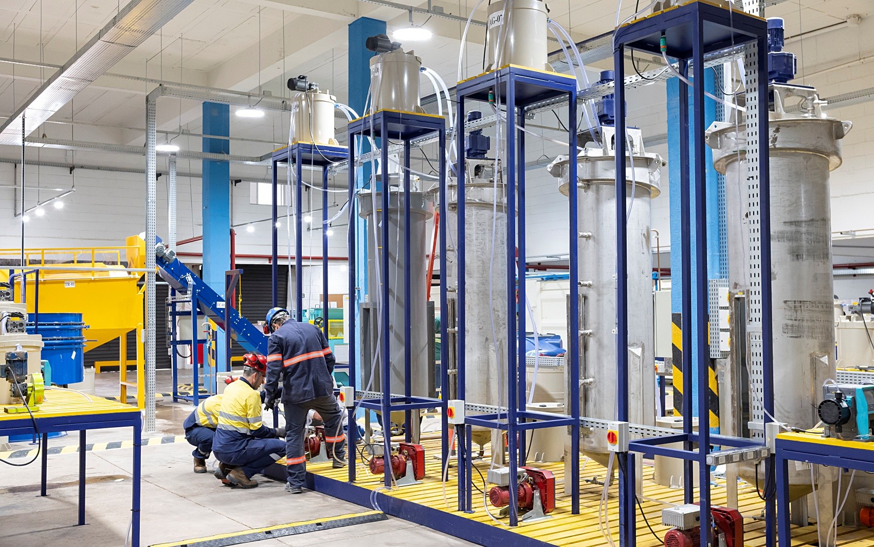 Brasil inaugura 1º laboratório de extração de terras raras; veja como vai operar | G1