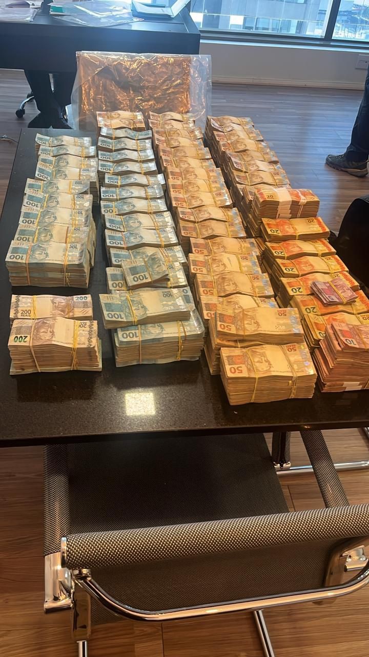 Operação da PF cumpre mandados contra fraudes em licitações públicas em dois estados e no DF