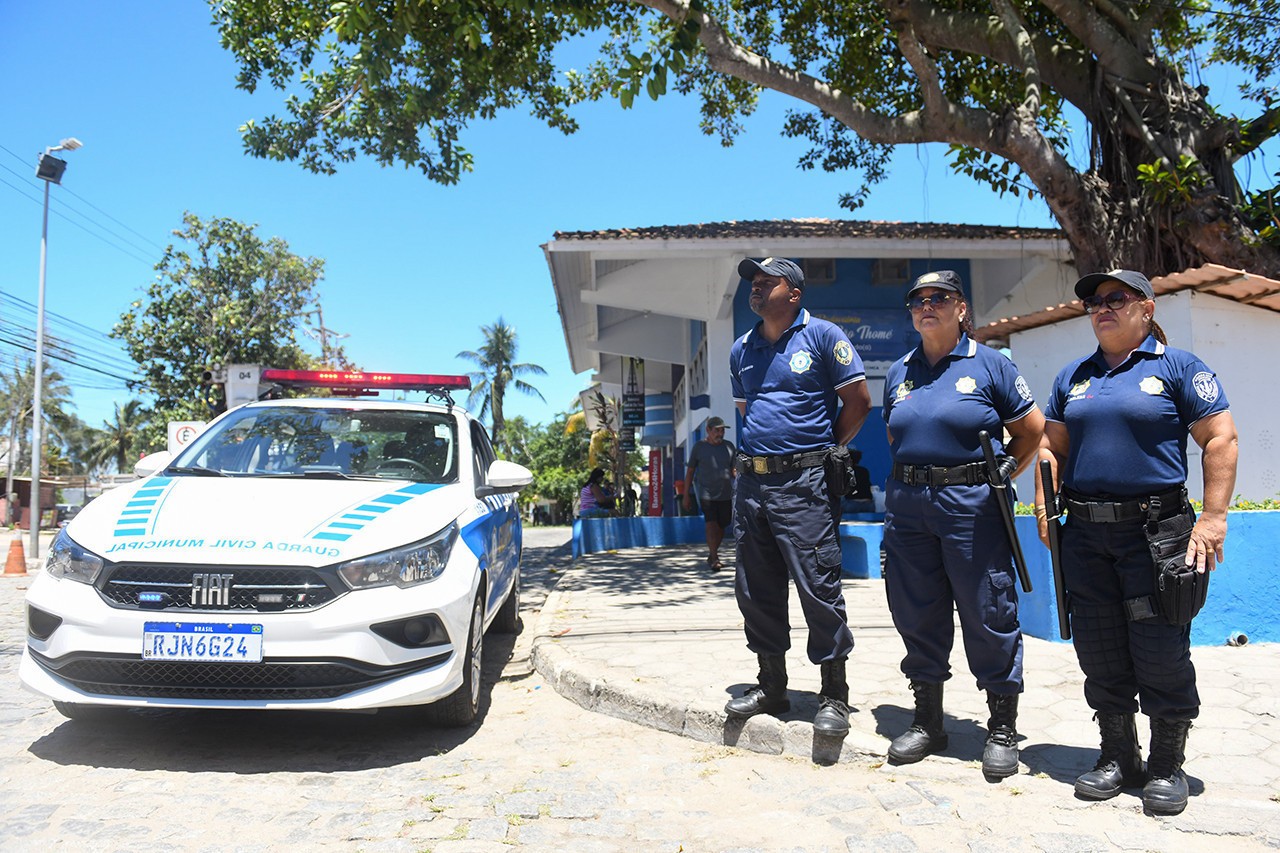 Campos regulamenta porte de arma para a Guarda Municipal e inicia processo para equipar agentes 