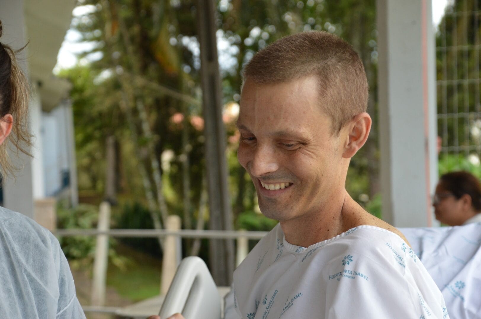 Paciente faz 4 transplantes de fígado em 1 ano em SC e agradece equipe médica: 'cada dia mais forte'