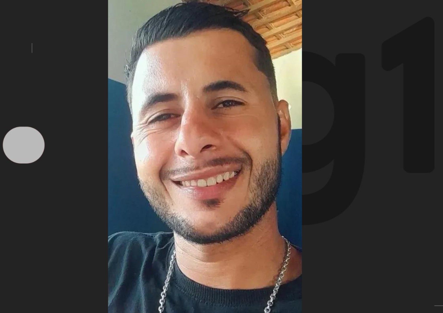 Homem é morto a tiros enquanto jogava futebol em quadra no interior da Bahia