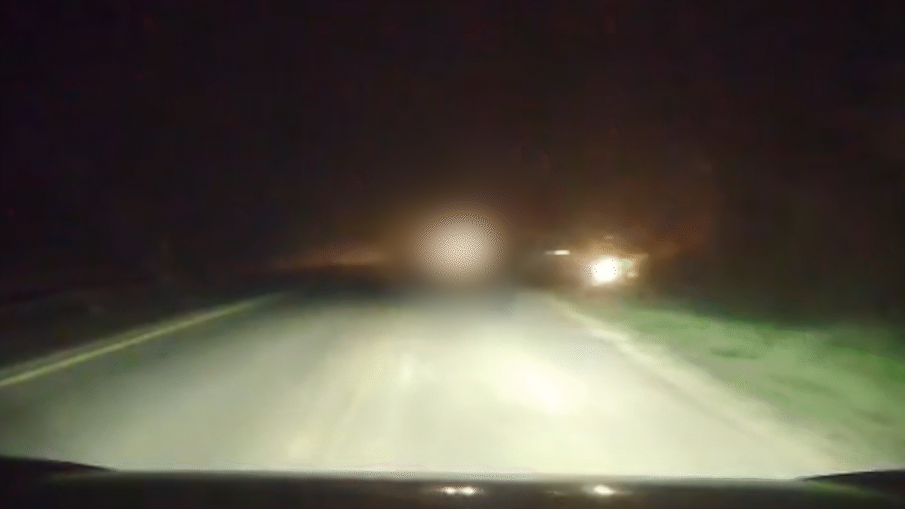 Vídeo: pedreiro e enteada morrem em acidente entre carro e moto na BR-343, em Teresina