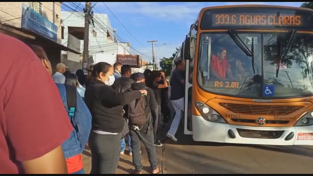 Prefeitura reforça frota de ônibus em dias de jogos da Seleção Brasileira de  Futebol - Prefeitura Municipal de Manaus