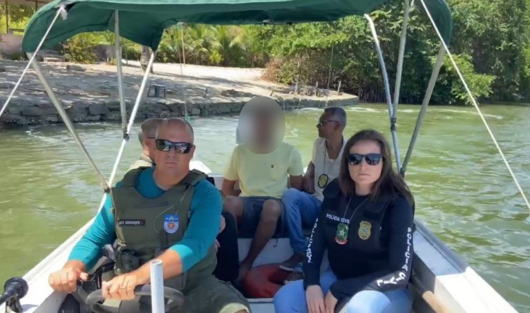 Suspeito de matar ex-namorada é localizado escondido em uma ilha na Lagoa Mundaú e preso pela polícia