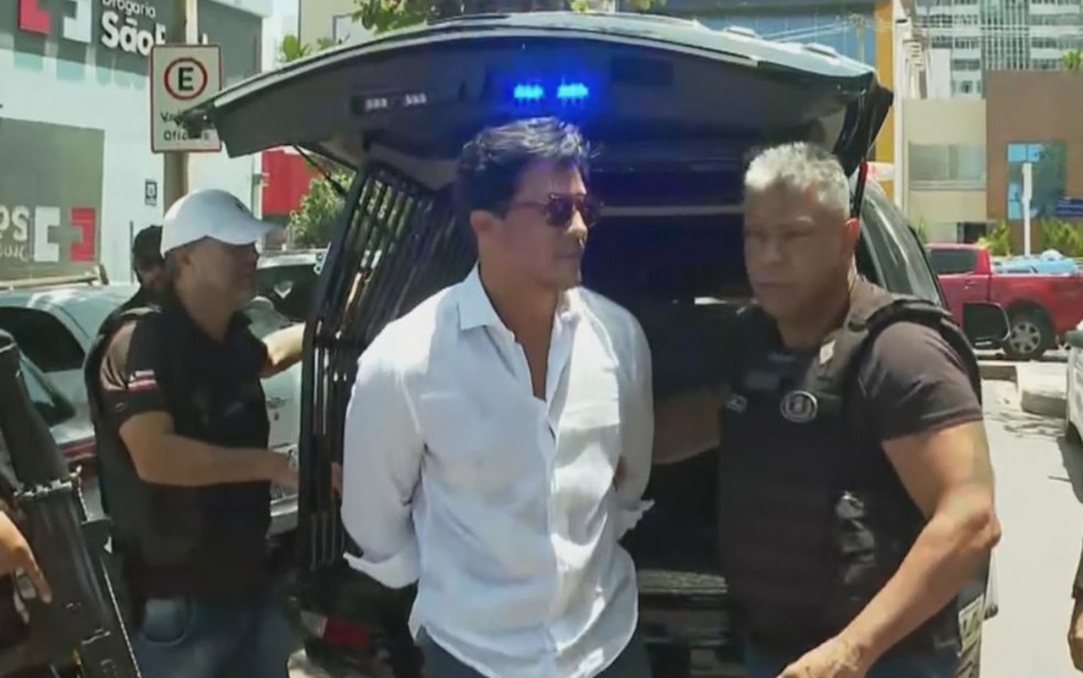 O homem preso na capital baiana foi identificado como Vitor Lobo. — Foto: Reprodução/TV Bahia