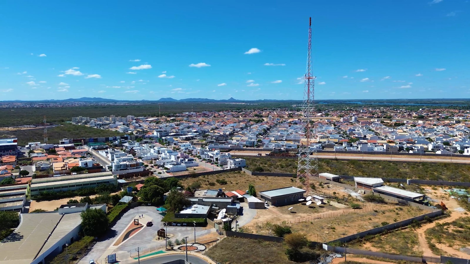TV Grande Rio completa 35 anos de história no Sertão de Pernambuco