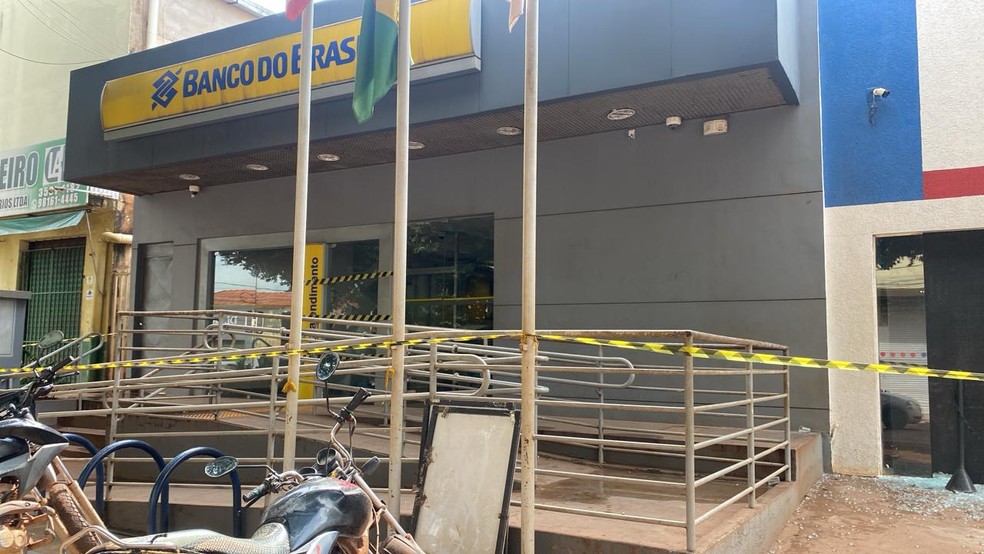 Duas agências bancárias são assaltadas em Fortaleza dos Nogueira, no sul do MA — Foto: Divulgação