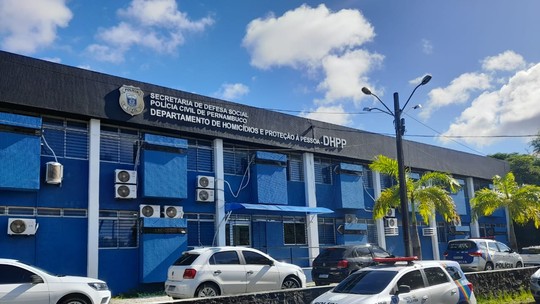 Criança morre e corpo passa 24 horas em casa, em Paulista; pais são irmãos