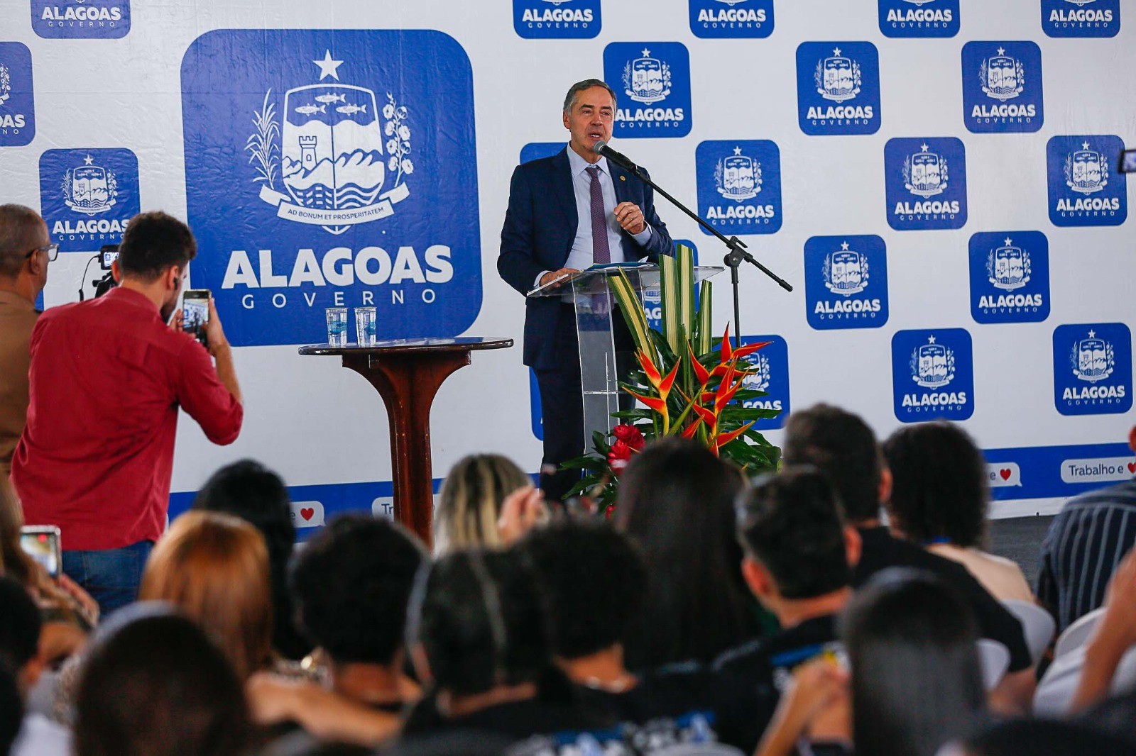 Em Maceió, presidente do STF palestra para estudantes sobre cidadania, justiça e democracia