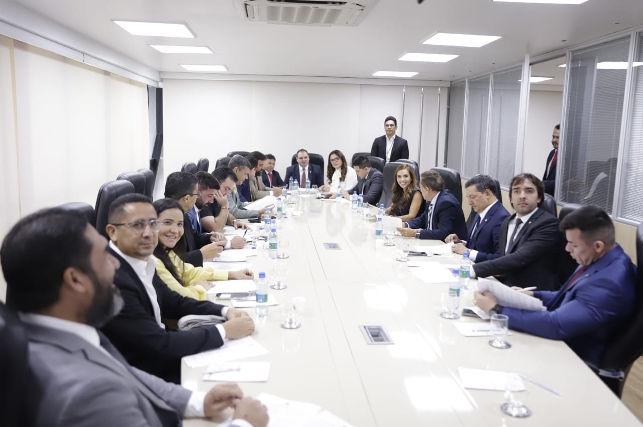 ALEAM conclui relatório de balanço do primeiro semestre de 2025