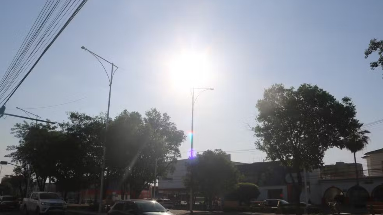 Quatro cidades do Piauí lideram ranking de maiores temperaturas do Brasil; confira temperaturas