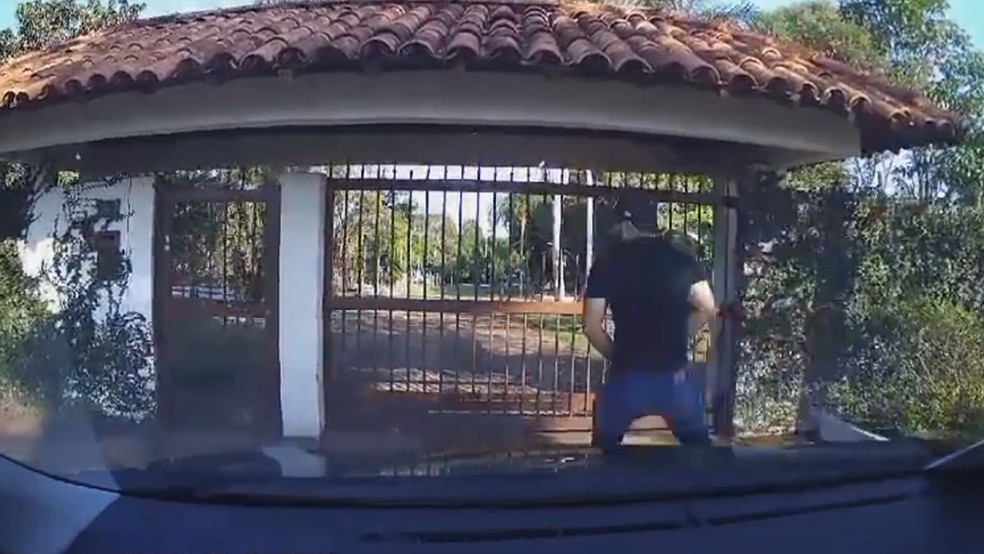 Homem invade casa e estupra jovem no Park Way, no DF — Foto: Reprodução