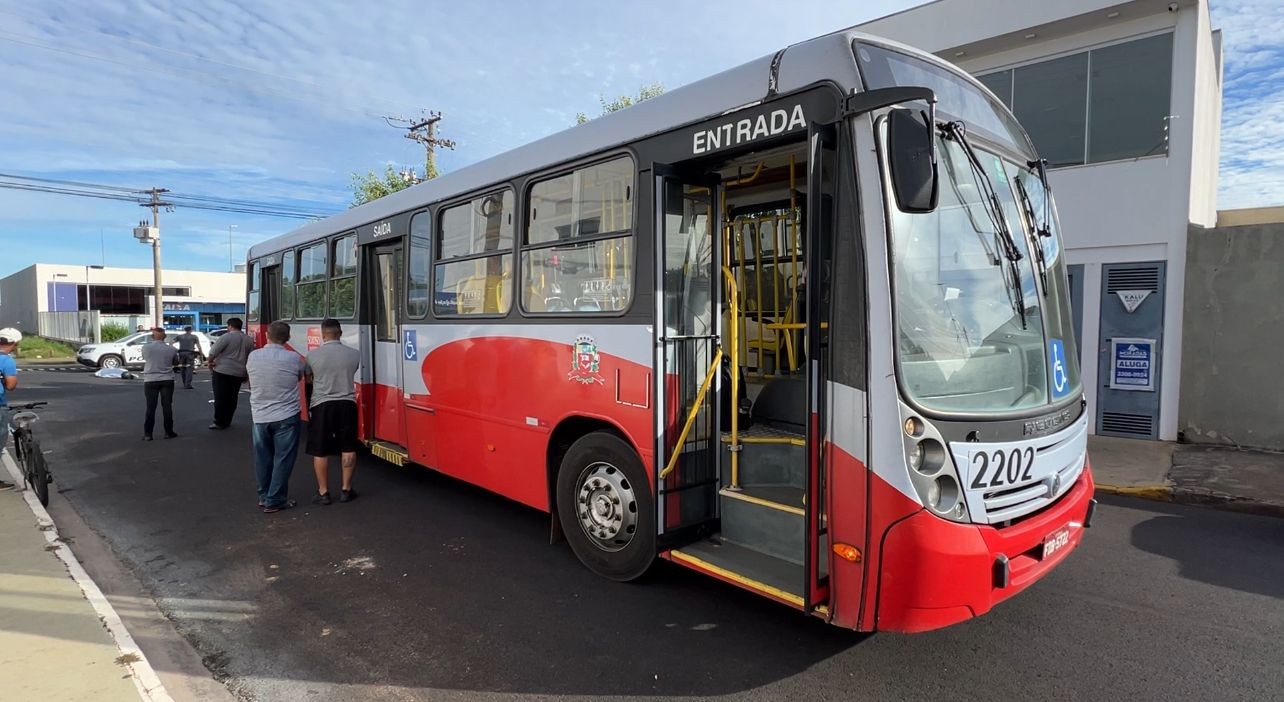 Motociclista morre após ser atingido por ônibus na zona sul de Marília