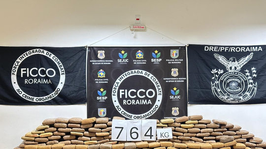 Operação apreende mais de 700 kg de droga em fazenda durante investigação sobre voos clandestinos em Roraima