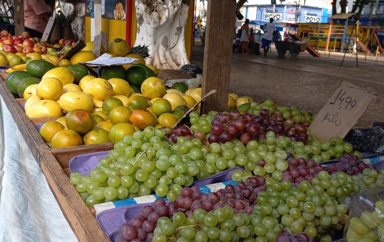 Hortifruti fresquinho, ponto de encontro e fonte de renda: há quase 100 anos, feira livre de Itapetininga movimenta a economia e a vida social