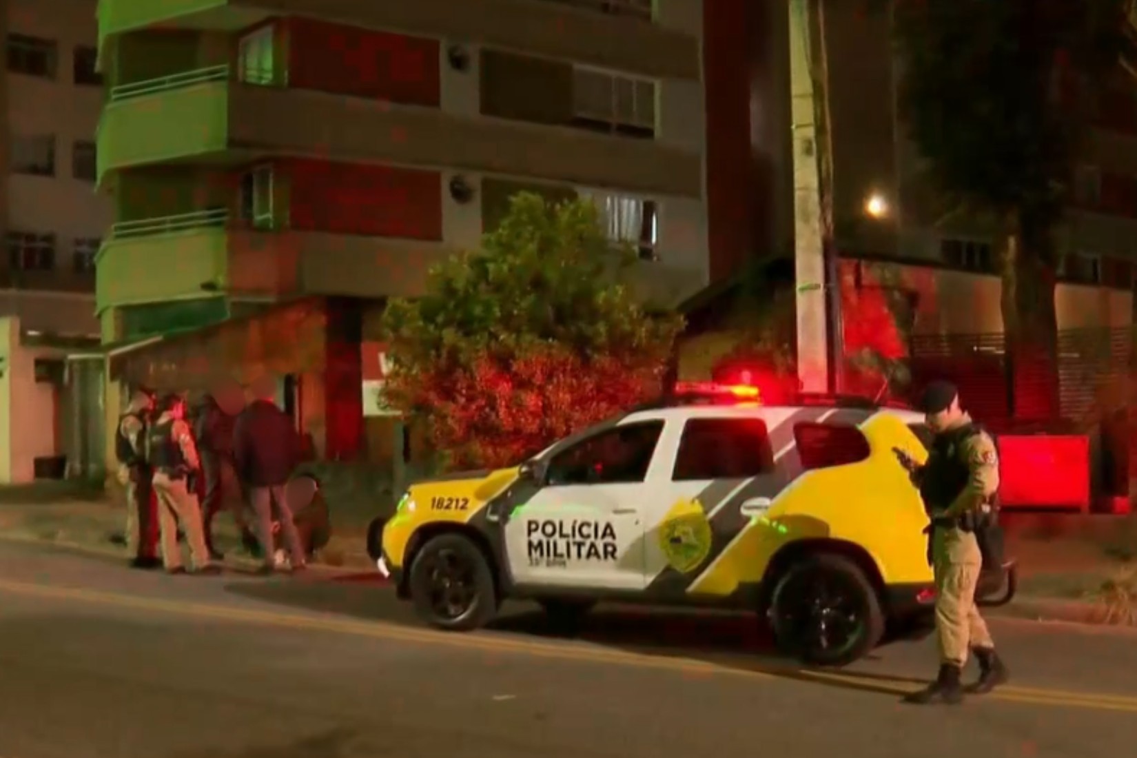 Guarda municipal de folga é detido suspeito de assediar adolescentes e atirar no padrasto de um deles em Curitiba
