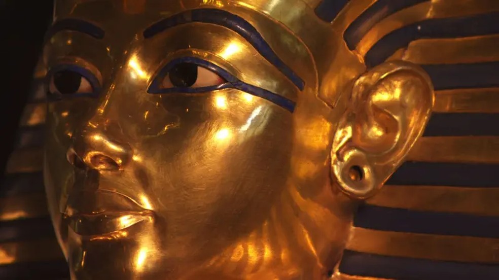 O ouro sempre teve importância simbólica e religiosa ao longo da história humana. — Foto: Reuters via BBC