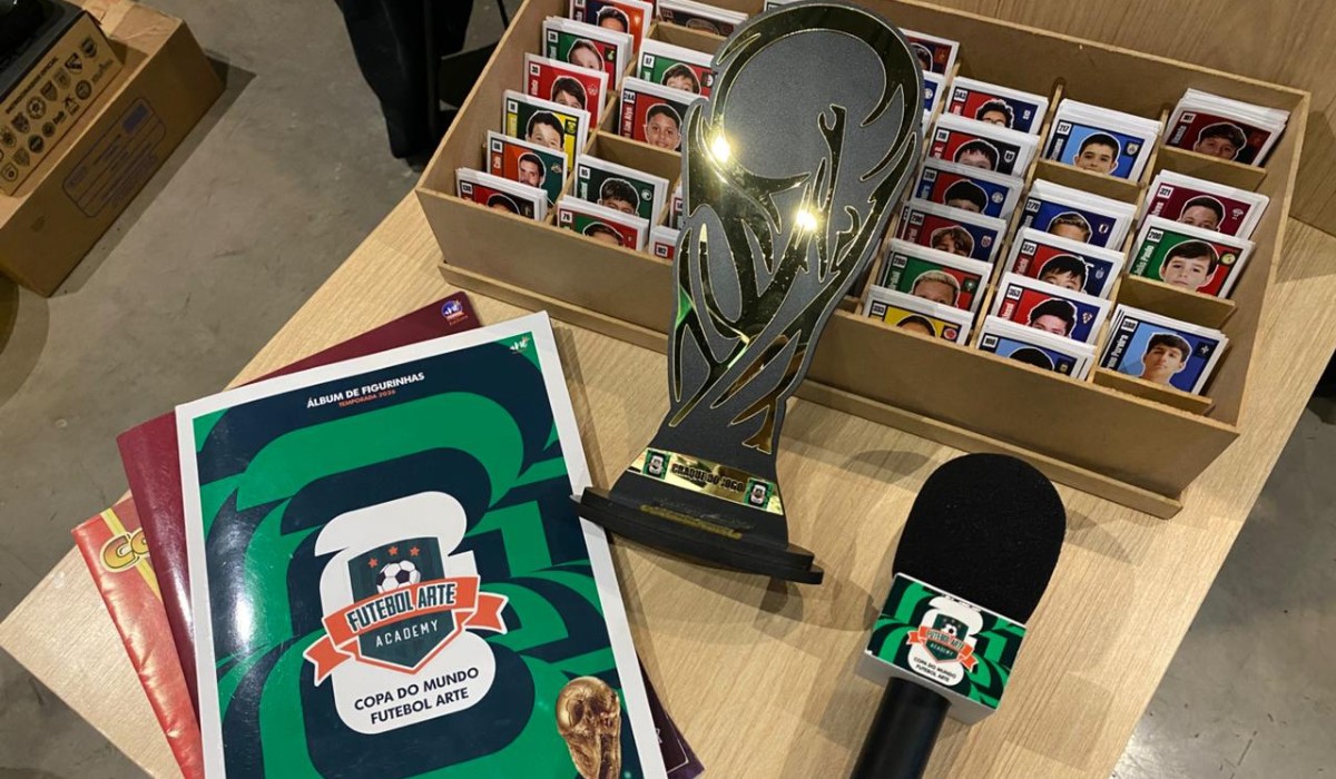 Escolinha de futebol do interior de SP cria ‘álbum da Copa do Mundo’ com figurinhas de alunos: 'Uma grande recordação', diz idealizador