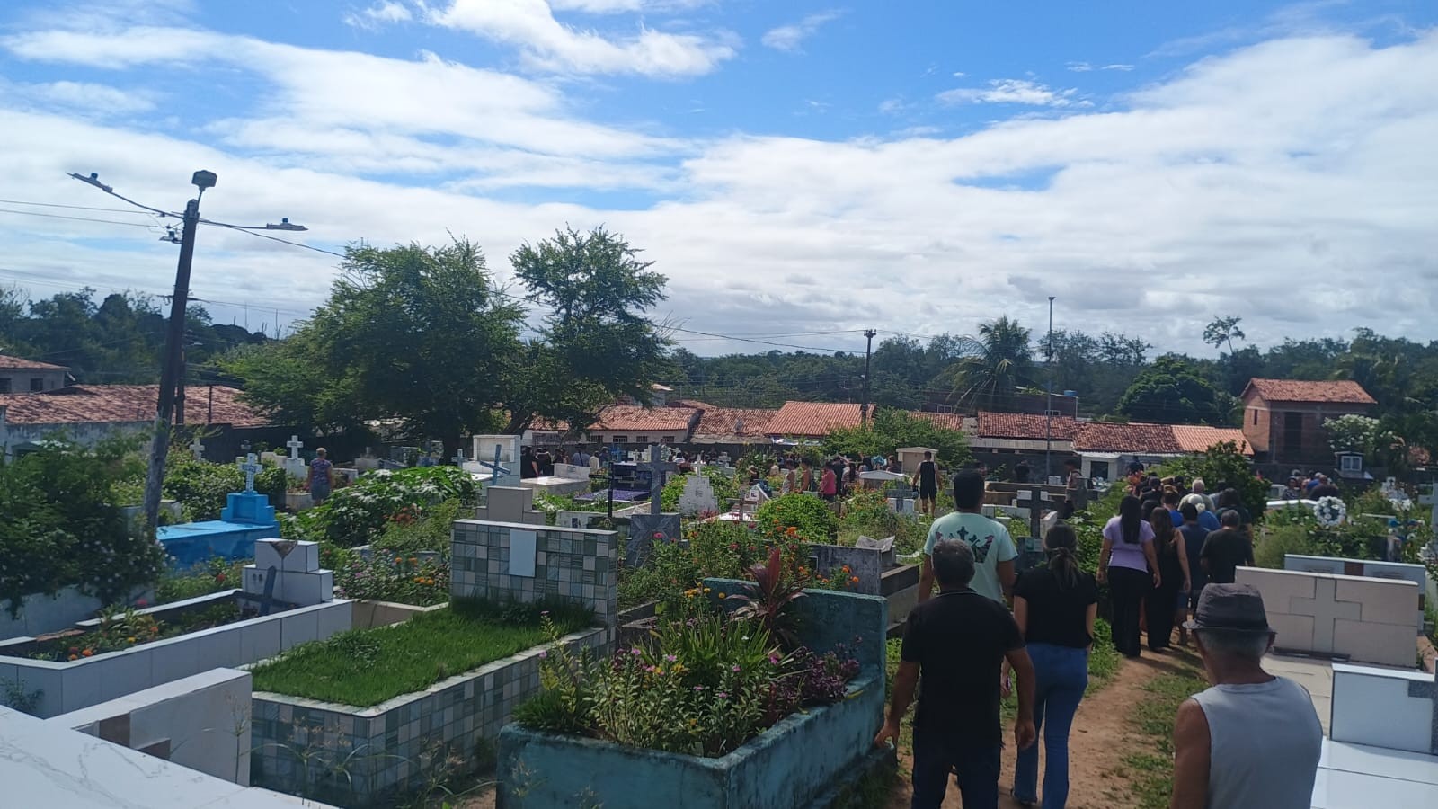 Enterrado corpo de idosa encontrada morta após desaparecer na Grande João Pessoa