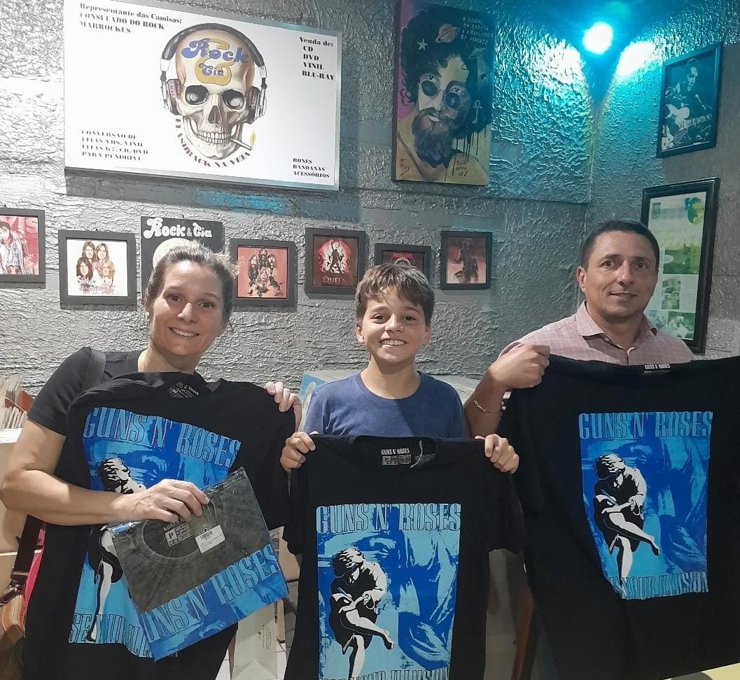 Show do Guns N’ Roses movimenta comércio e clima de rock’n’roll toma conta de Cuiabá