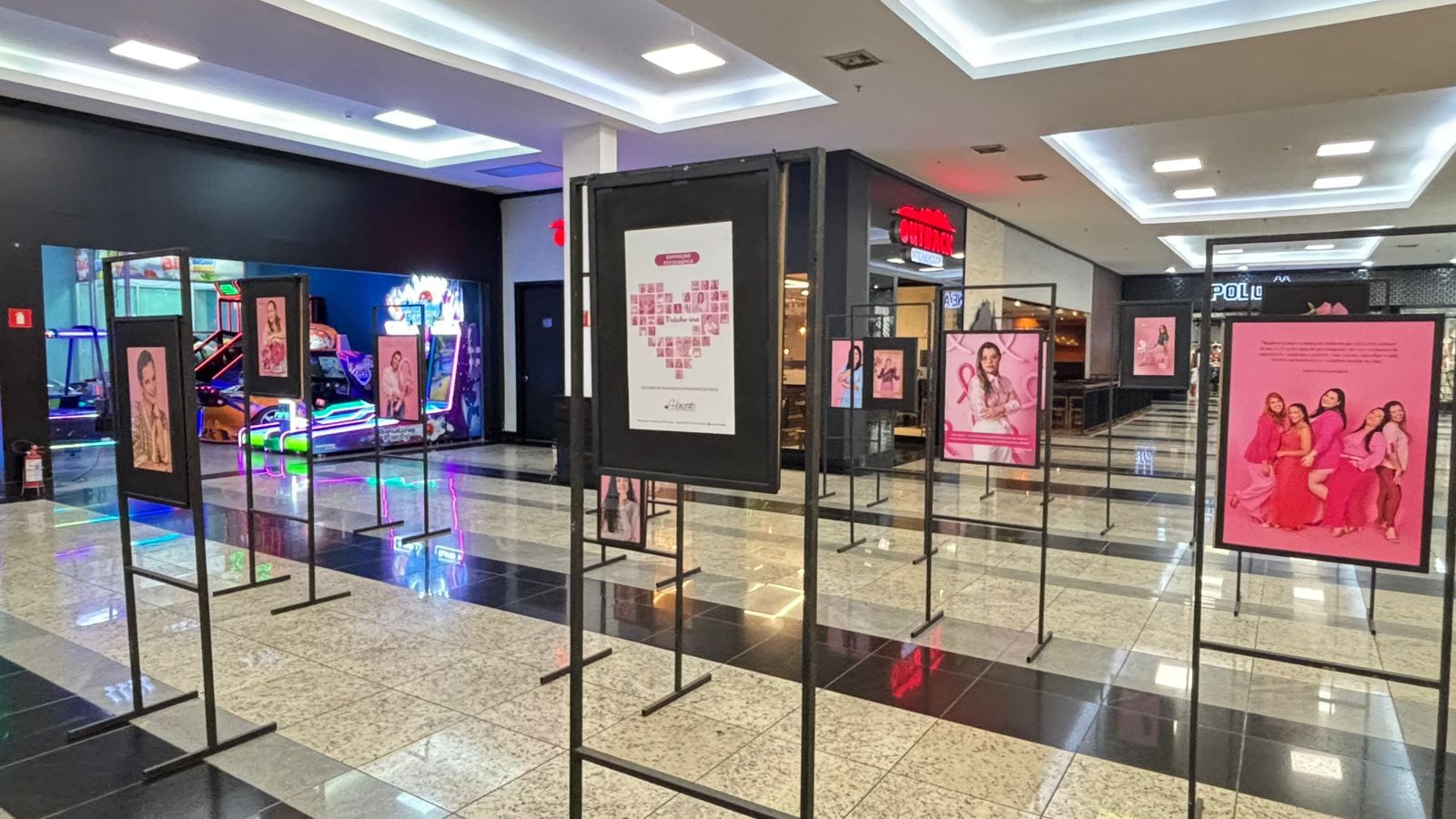 Histórias de superação marcam exposição do Outubro Rosa no Pátio Limeira Shopping