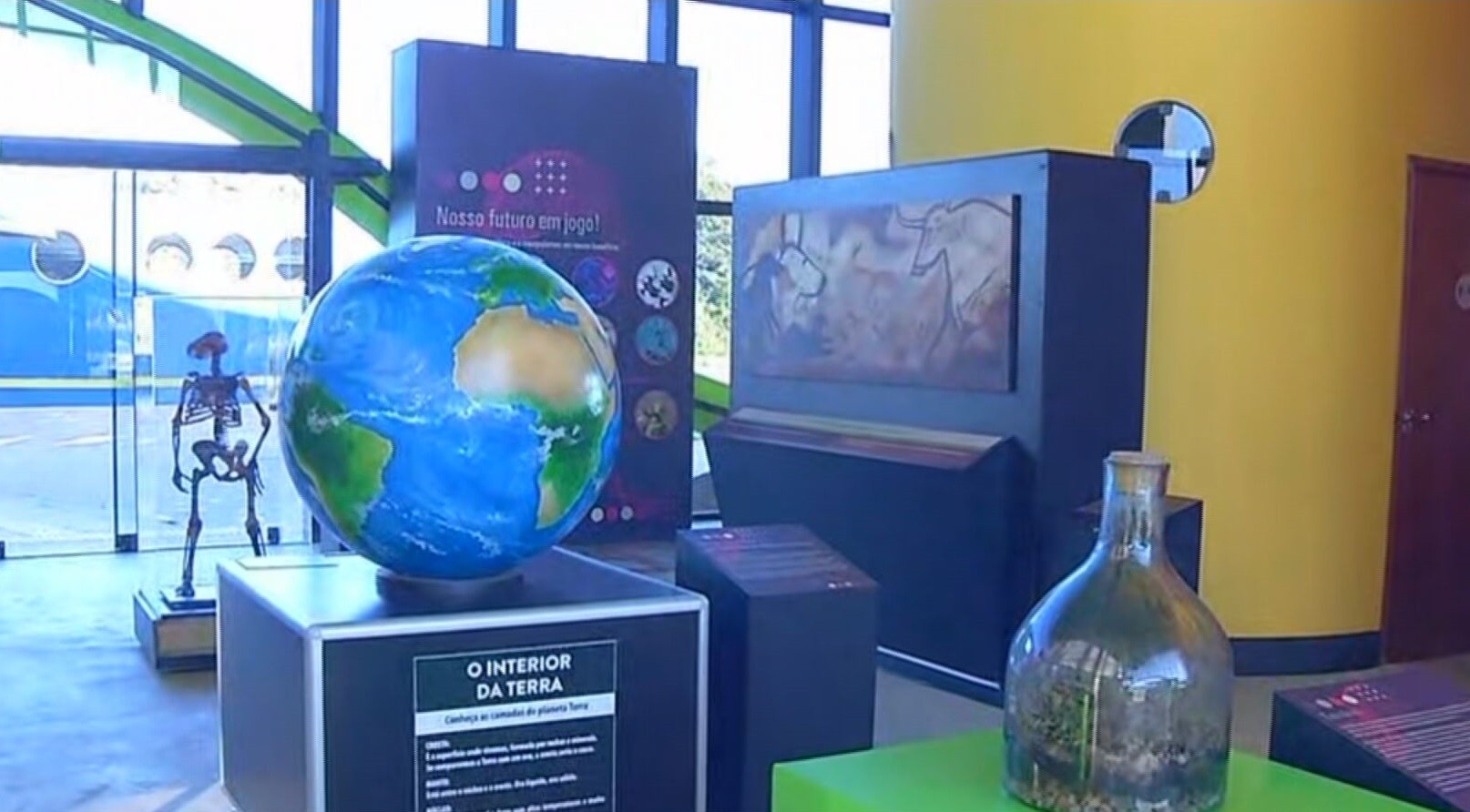 Dinossauros em realidade virtual, cabelo arrepiado e ciência interativa: 1º polo do Museu Catavento fora da capital é inaugurado em Olímpia