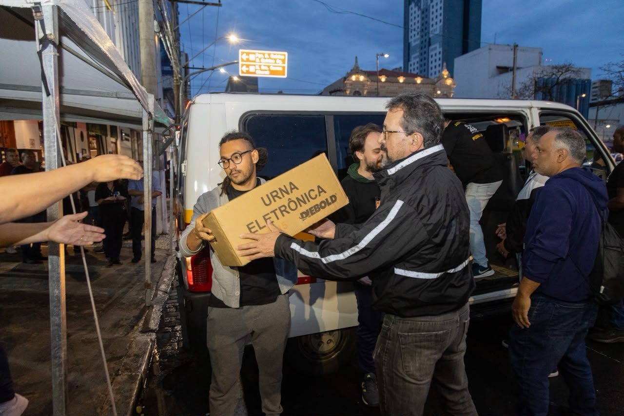 Agora é a apuração: cidades da região de Campinas começam a contabilizar os votos