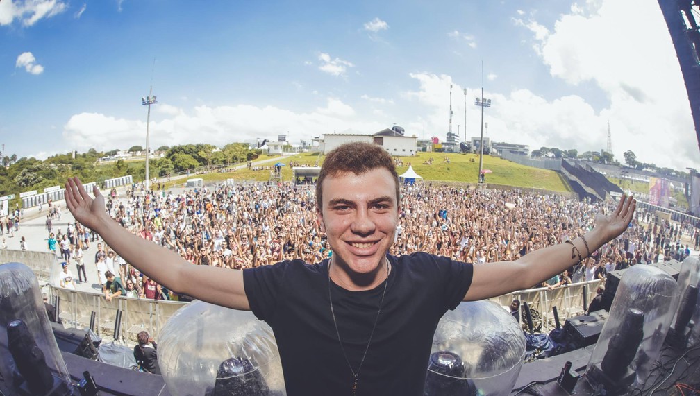 Zerb se apresenta no Lollapalooza 2016 — Foto: Divulgação/Facebook do artista